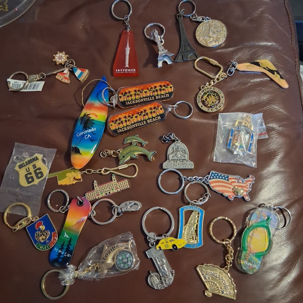 Location Travel Souvenir Keychain Lot 25+ Some New